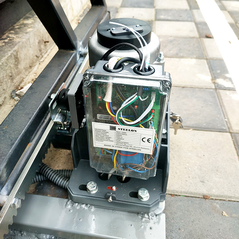 Steelon Navi 1500 комплектація
